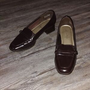 Soft style by Hush puppies dark brown dress shoes Sz 7.5